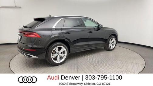 Mythos Black Metallic 2023 Audi Q8 55 Premium