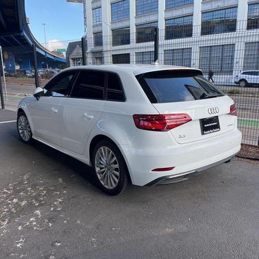 2018 Audi A3 e-tron 1.4T Premium