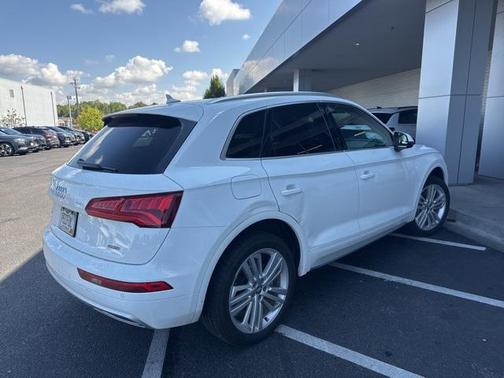 2019 Audi Q5 2.0T Premium Plus