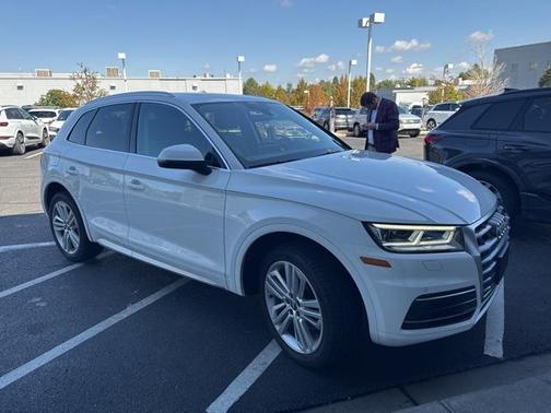 2019 Audi Q5 2.0T Premium Plus