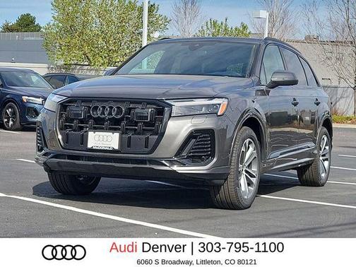 Samurai Gray Metallic 2026 Audi Q7 45 Premium