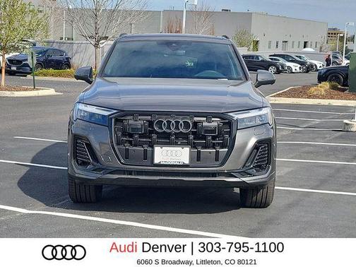 Samurai Gray Metallic 2026 Audi Q7 45 Premium