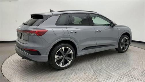 2024 Audi Q4 e-tron Premium 50 quattro