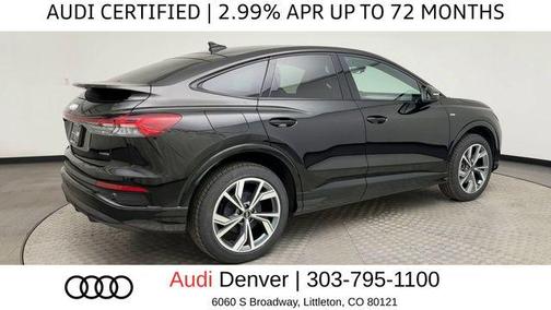 Mythos Black Metallic 2024 Audi Q4 e-tron Premium 50 quattro