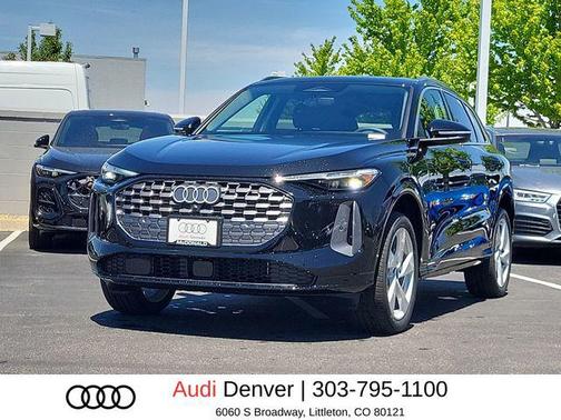 Mythos Black Metallic 2026 Audi Q5 Premium Plus TFSI quattro S tronic