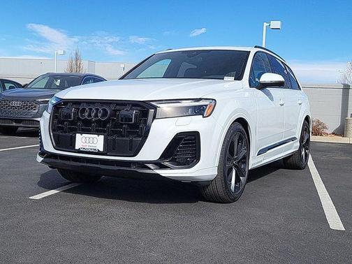 2026 Audi Q7 55 Premium Plus