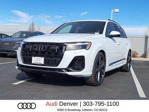 Glacier White Metallic 2026 Audi Q7 55 Premium Plus