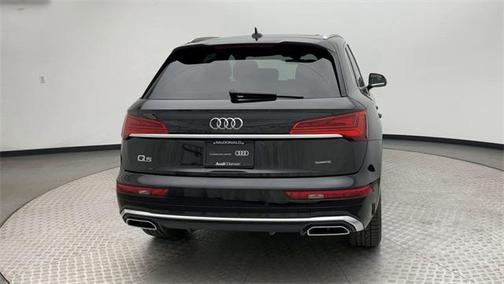 2022 Audi Q5 45 S line Premium Plus