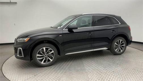 2022 Audi Q5 45 S line Premium Plus