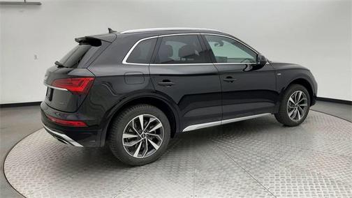 2022 Audi Q5 45 S line Premium Plus