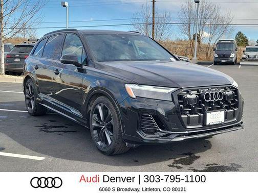 Mythos Black Metallic 2026 Audi Q7 55 Premium Plus
