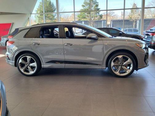 2026 Audi Q4 e-tron Premium Plus 55 quattro