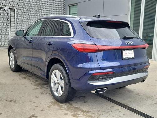 2025 Audi Q5 Premium