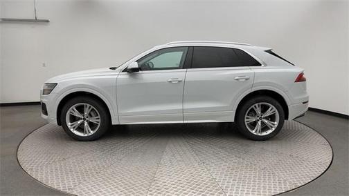 2023 Audi Q8 55 Premium Plus