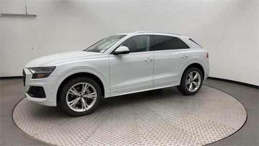 2023 Audi Q8 55 Premium Plus
