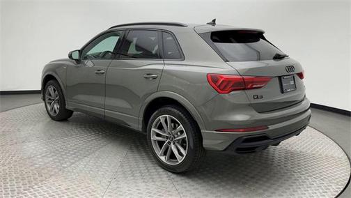 2024 Audi Q3 Premium 45 TFSI S line quattro Tiptronic