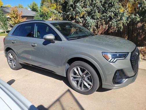 2024 Audi Q3 Premium 45 TFSI S line quattro Tiptronic