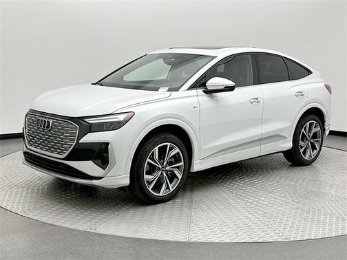 2024 Audi Q4 e-tron Premium Plus 50 quattro