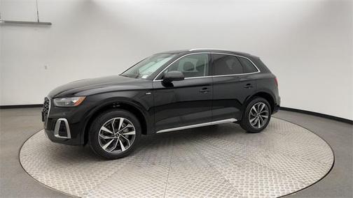 2022 Audi Q5 45 S line Premium
