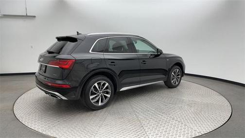 2022 Audi Q5 45 S line Premium