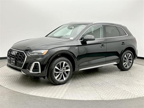 2022 Audi Q5 45 S line Premium