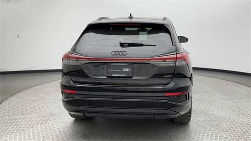 2024 Audi Q4 e-tron Premium Plus 50 quattro