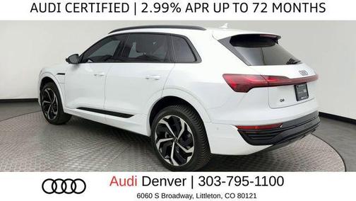 Glacier White Metallic 2024 Audi Q8 e-tron Premium Plus