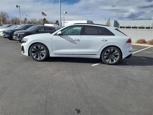2026 Audi Q8 55 Premium Plus