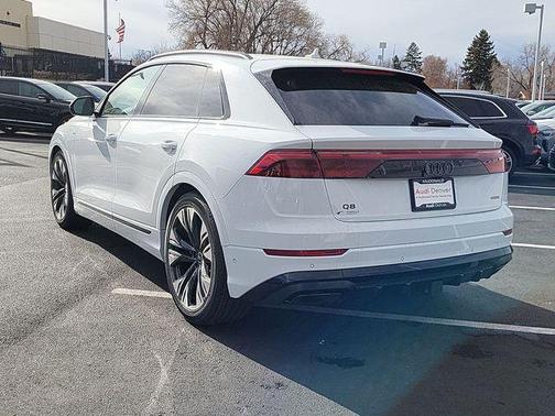 2026 Audi Q8 55 Premium Plus