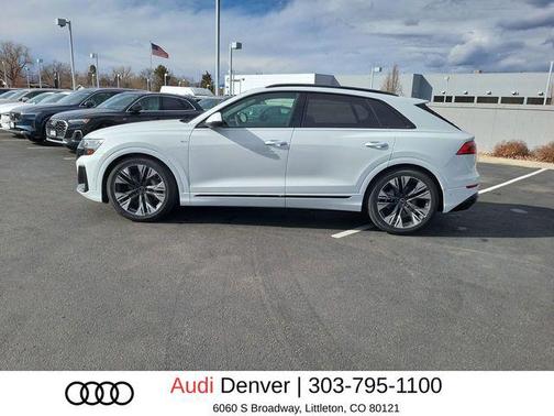 Glacier White Metallic 2026 Audi Q8 55 Premium Plus