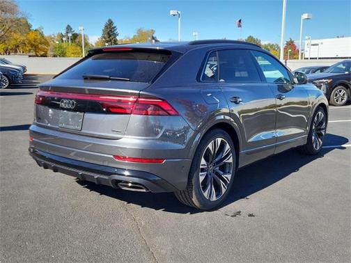 2025 Audi Q8 55 Prestige