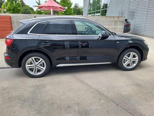 2025 Audi Q5 55 S line Premium Plus