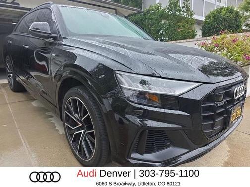 Mythos Black Metallic 2023 Audi Q8 55 Premium Plus