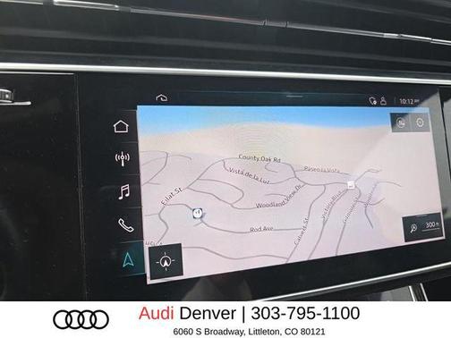 Mythos Black Metallic 2023 Audi Q8 55 Premium Plus
