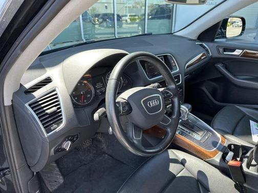2017 Audi Q5 2.0T Premium