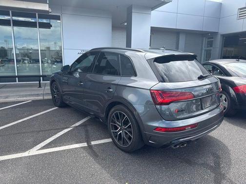 Daytona Gray Pearl Effect 2023 Audi SQ5 3.0T Premium Plus