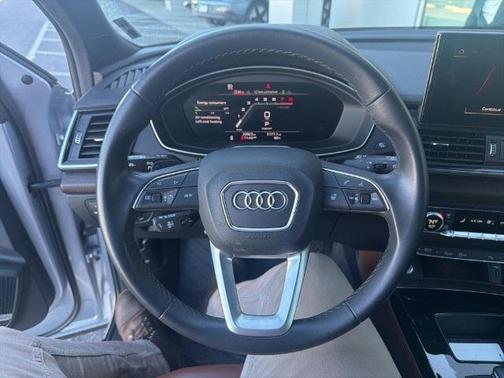 2023 Audi Q5 45 S line Premium Plus