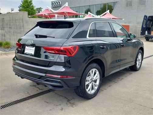 2025 Audi Q3 45 S line Premium Plus