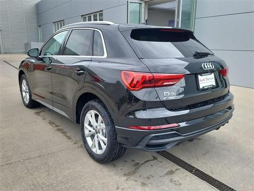 2025 Audi Q3 45 S line Premium Plus