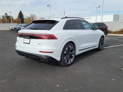 2026 Audi Q8 55 Premium Plus