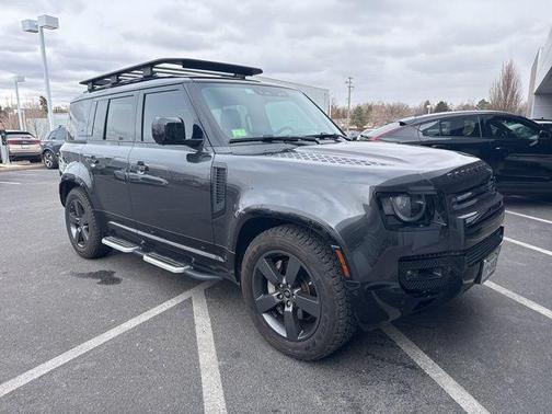 2022 Land Rover Defender 110 X-Dynamic SE