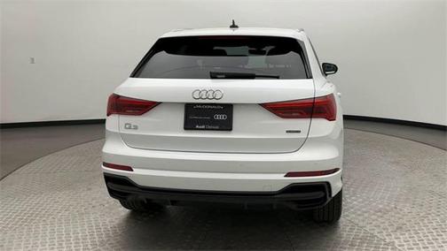 2024 Audi Q3 Premium 45 TFSI S line quattro Tiptronic