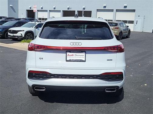 2025 Audi Q5 Premium