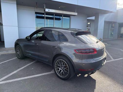 2018 Porsche Macan S