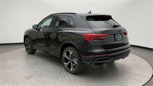 2024 Audi Q3 45 S line Premium Plus