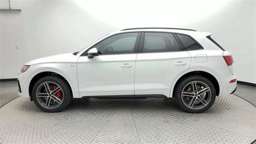 2024 Audi Q5 e 55 S line Premium Plus