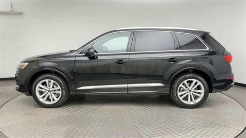 2025 Audi Q7 55 Premium Plus