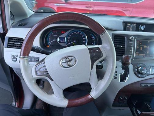 2014 Toyota Sienna Limited