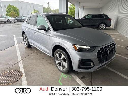 Florett Silver Metallic 2023 Audi Q5 40 Premium Plus