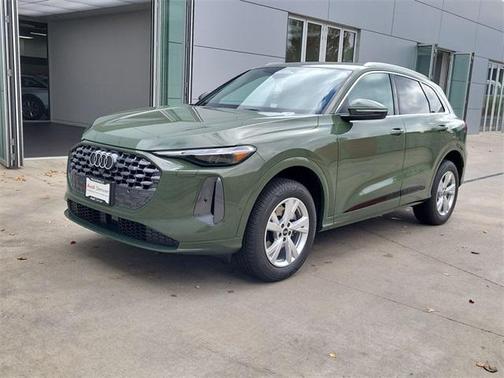 2025 Audi Q5 Premium